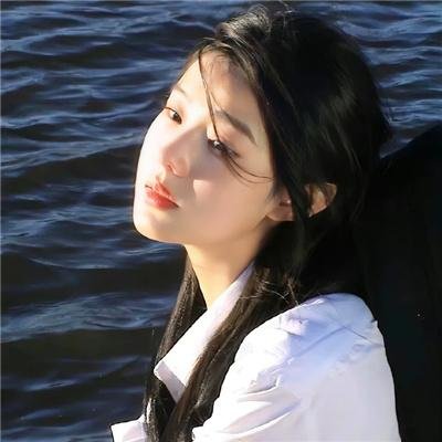 雾中湖